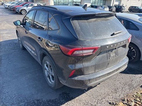 Used 2023 Ford Escape ST-Line image 6