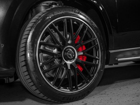 New 2026 Mercedes-Benz GLS 63 AMG 4MATIC image 34