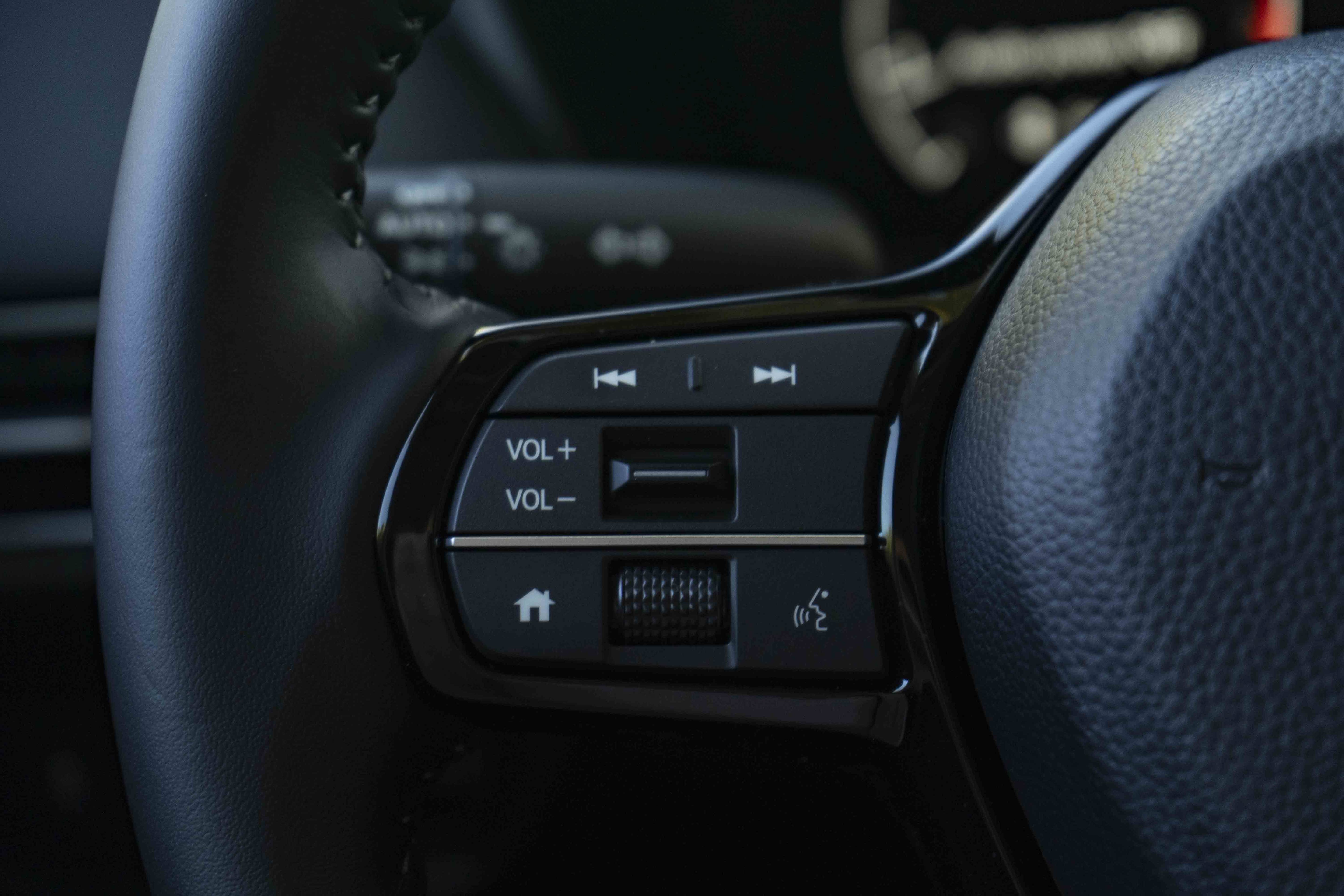 Used 2027 Honda HR-V EX-L image 20