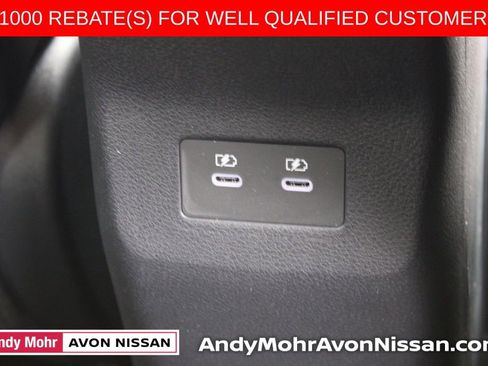 New 2026 Nissan Kicks SR w/ Cold Weather Package image 17