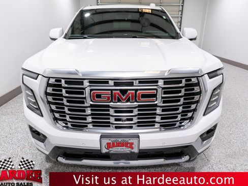 Used 2025 GMC Yukon XL Denali image 7