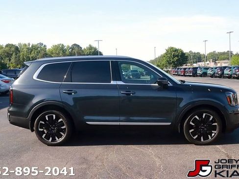 Certified 2024 Kia Telluride SX Prestige AWD/4WD image 8