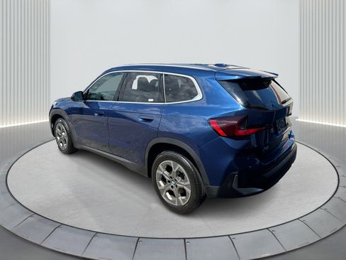 Used 2025 BMW X1 M35i w/ M Sport Professional Package image 8