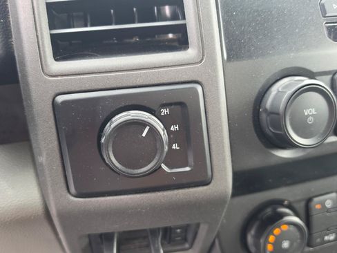 Used 2020 Ford F250 XL w/ Power Equipment Group AWD/4WD image 15