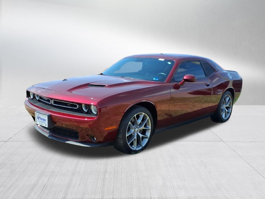 Used 2023 Dodge Challenger SXT w/ Plus Package RWD image 8