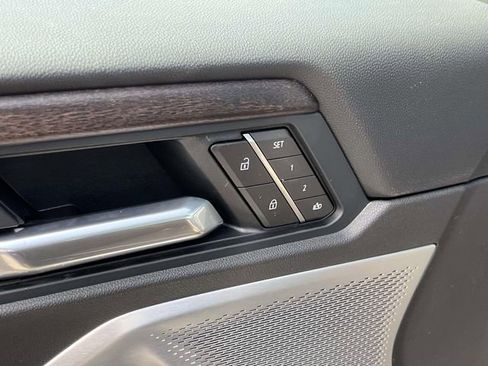 New 2026 GMC Acadia Denali Ultimate image 18