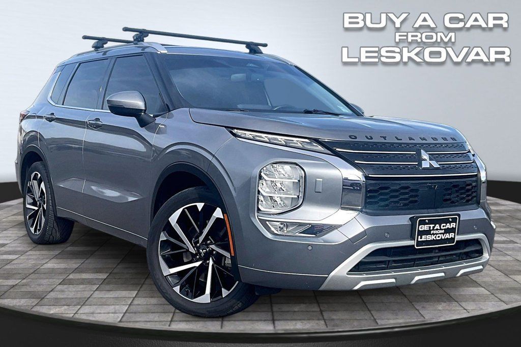 Used 2022 Mitsubishi Outlander SEL AWD/4WD image 1