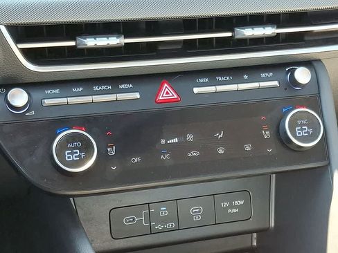 Used 2024 Hyundai Sonata SEL FWD image 15