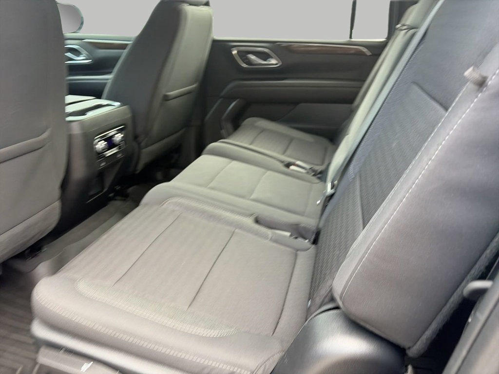 Used 2023 GMC Yukon XL SLE w/ Gmc Pro Safety Plus Package RWD image 14