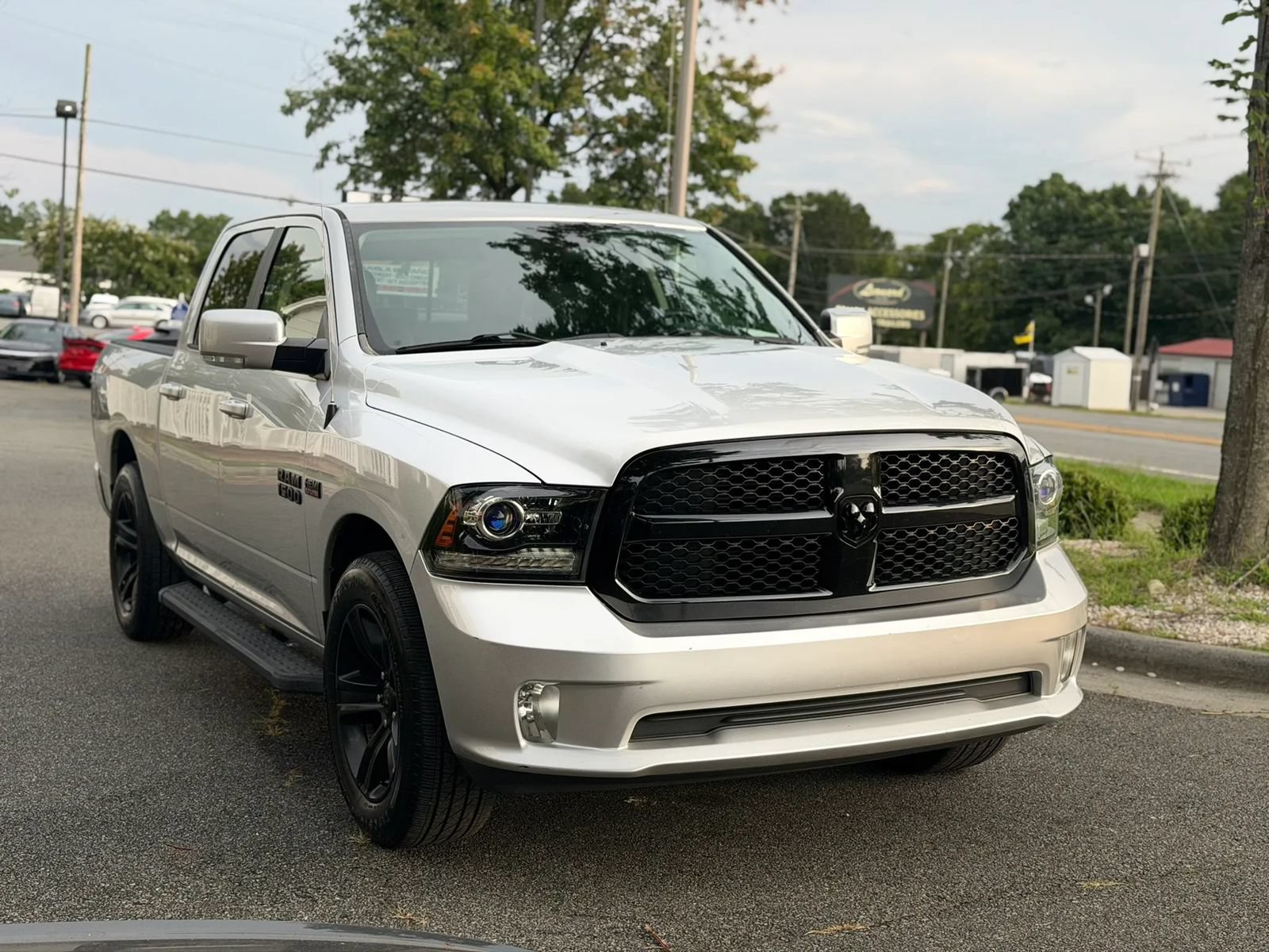 Used 2017 RAM 1500 Sport w/ Quick Order Package 26Q Night RWD image 8