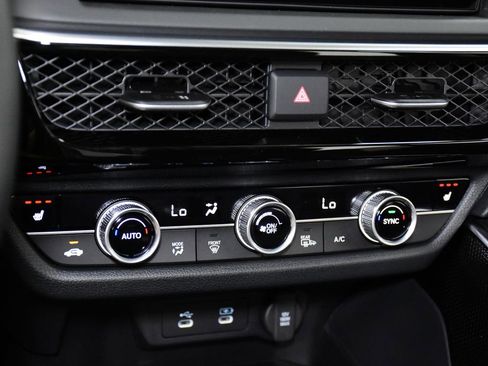 New 2025 Acura ADX Base image 17