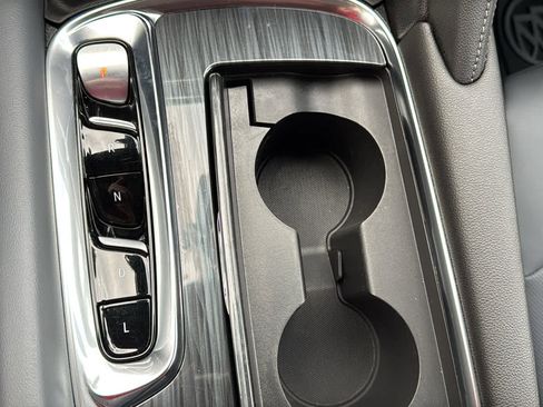 Used 2024 Buick Enclave Essence w/ Trailering Package, 5000 lbs. image 18