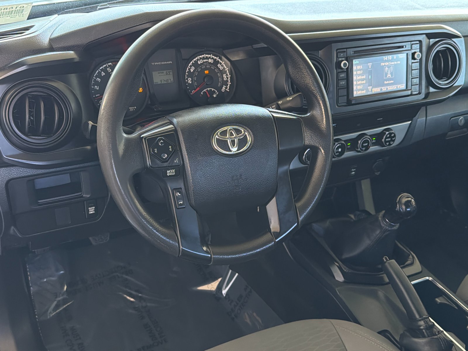 Used 2016 Toyota Tacoma SR AWD/4WD image 13