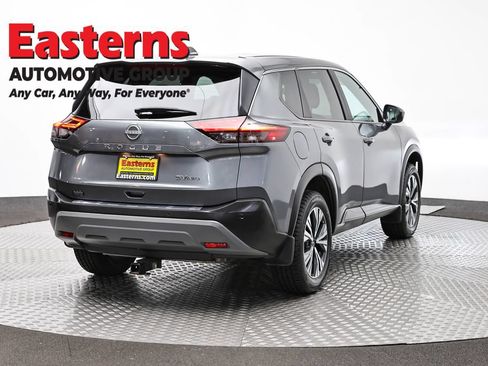 Used 2023 Nissan Rogue SV AWD/4WD image 5