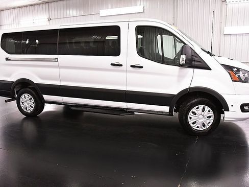 Used 2025 Ford Transit 350 XLT RWD image 8