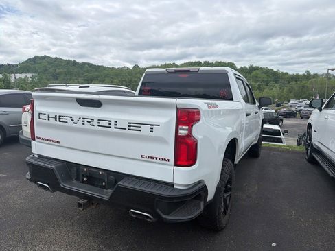 Used 2019 Chevrolet Silverado 1500 Custom Trail Boss w/ Custom Convenience Package AWD/4WD image 6