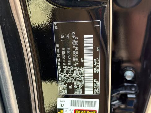 Used 2024 Toyota Grand Highlander AWD image 36
