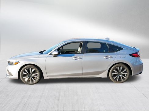 Used 2024 Honda Civic EX-L image 4