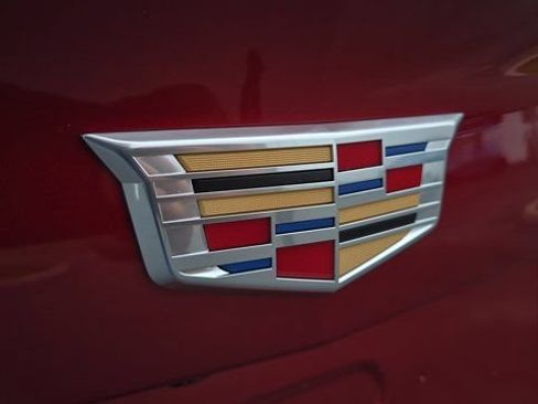 Used 2025 Cadillac XT4 Sport FWD image 36