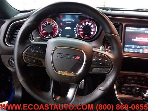 Used 2022 Dodge Challenger R/T image 10