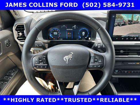 Used 2025 Ford Bronco Sport Outer Banks w/ Outer Banks Tech Package+ AWD/4WD image 28