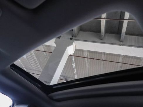 Certified 2024 Honda HR-V EX-L image 22