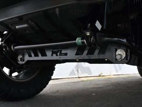 Used 2019 Nissan Frontier SV w/ Value Truck Package image 9