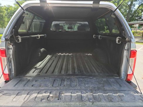Used 2018 Ford F250 XLT w/ XLT Premium Package AWD/4WD image 54