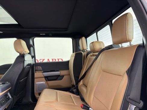 Used 2024 Ford F350 Lariat w/ Lariat Ultimate Package AWD/4WD image 13