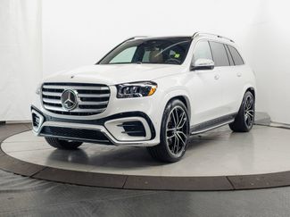 Used 2026 Mercedes-Benz GLS 580 4MATIC video 3