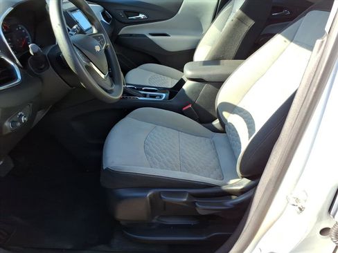 Used 2018 Chevrolet Equinox LS image 13