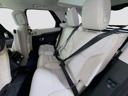 New 2026 Land Rover Discovery Dynamic SE AWD/4WD image 21