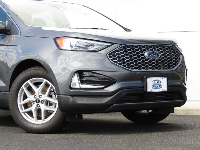 Used 2024 Ford Edge SEL w/ Convenience Package AWD/4WD image 6