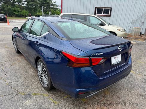 Used 2019 Nissan Altima 2.5 SR FWD image 7