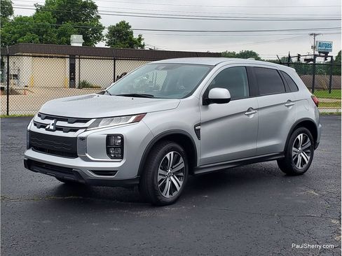Used 2025 Mitsubishi Outlander Sport SE AWD/4WD image 16