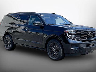 Used 2025 Ford Expedition Max Platinum w/ Stealth Appearance Package