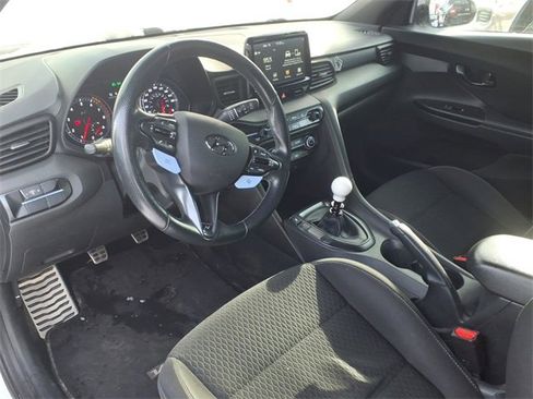 Used 2020 Hyundai Veloster N w/ Performance Package image 8