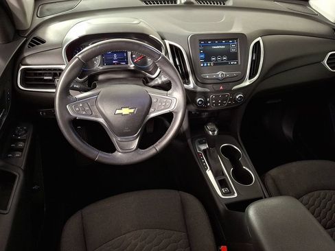 Used 2019 Chevrolet Equinox LT AWD/4WD image 2