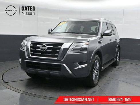 Used 2024 Nissan Armada SL w/ Captain's Chairs Package image 6