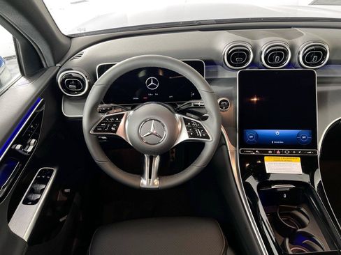 Certified 2026 Mercedes-Benz GLC 300 4MATIC image 24