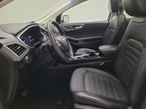 Used 2018 Ford Edge SEL w/ Equipment Group 201A FWD image 17
