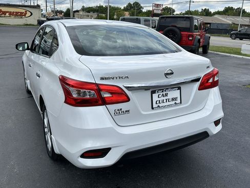 Used 2019 Nissan Sentra SV FWD image 11