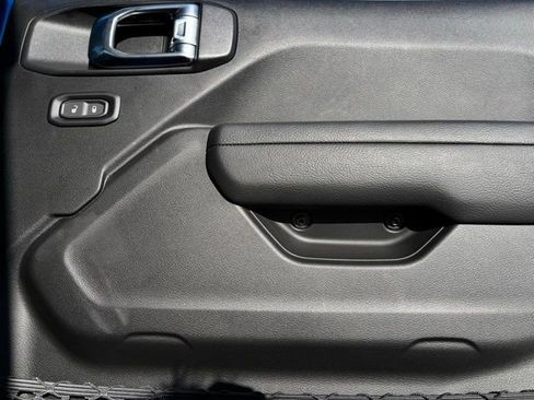 New 2026 Jeep Gladiator Rubicon w/ Safety Group image 25