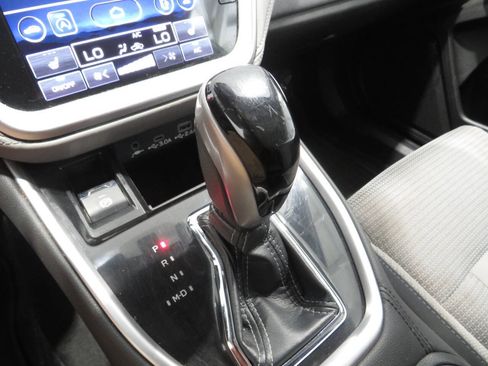 Used 2023 Subaru Outback Premium AWD/4WD image 23