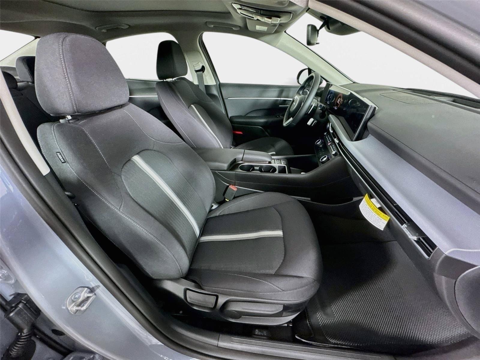 New 2026 Hyundai Sonata SEL FWD image 28