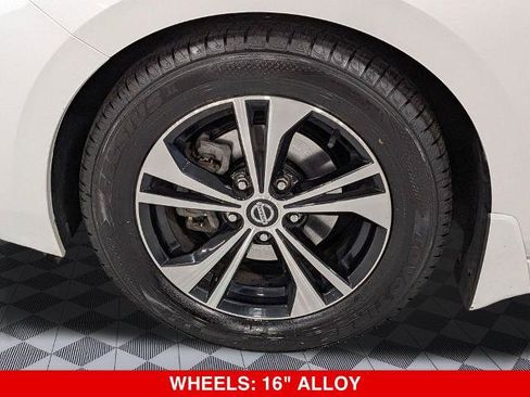 Certified 2022 Nissan Sentra SV w/ Electronics Package FWD image 12