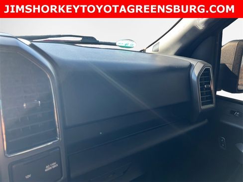 Used 2018 Ford F150 XLT w/ Equipment Group 302A Luxury image 24