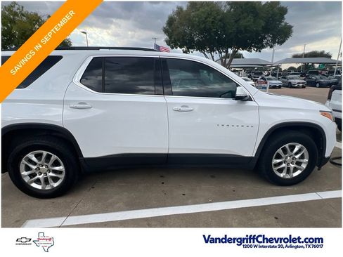 Used 2019 Chevrolet Traverse LT AWD/4WD image 8