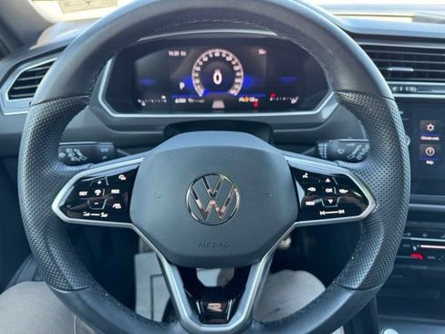 Certified 2024 Volkswagen Tiguan SE R-Line AWD/4WD image 16