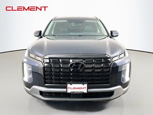 Used 2024 Hyundai Palisade SEL FWD image 3